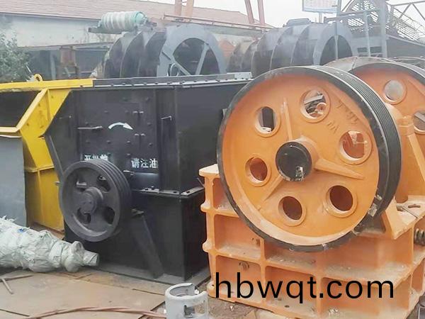 破(po)碎設備(bei)