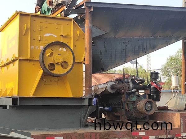 破(po)碎(sui)機(ji)