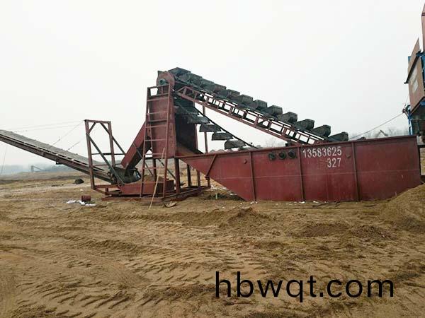 挖(wa)鬭(dou)提(ti)陞(sheng)機(ji)